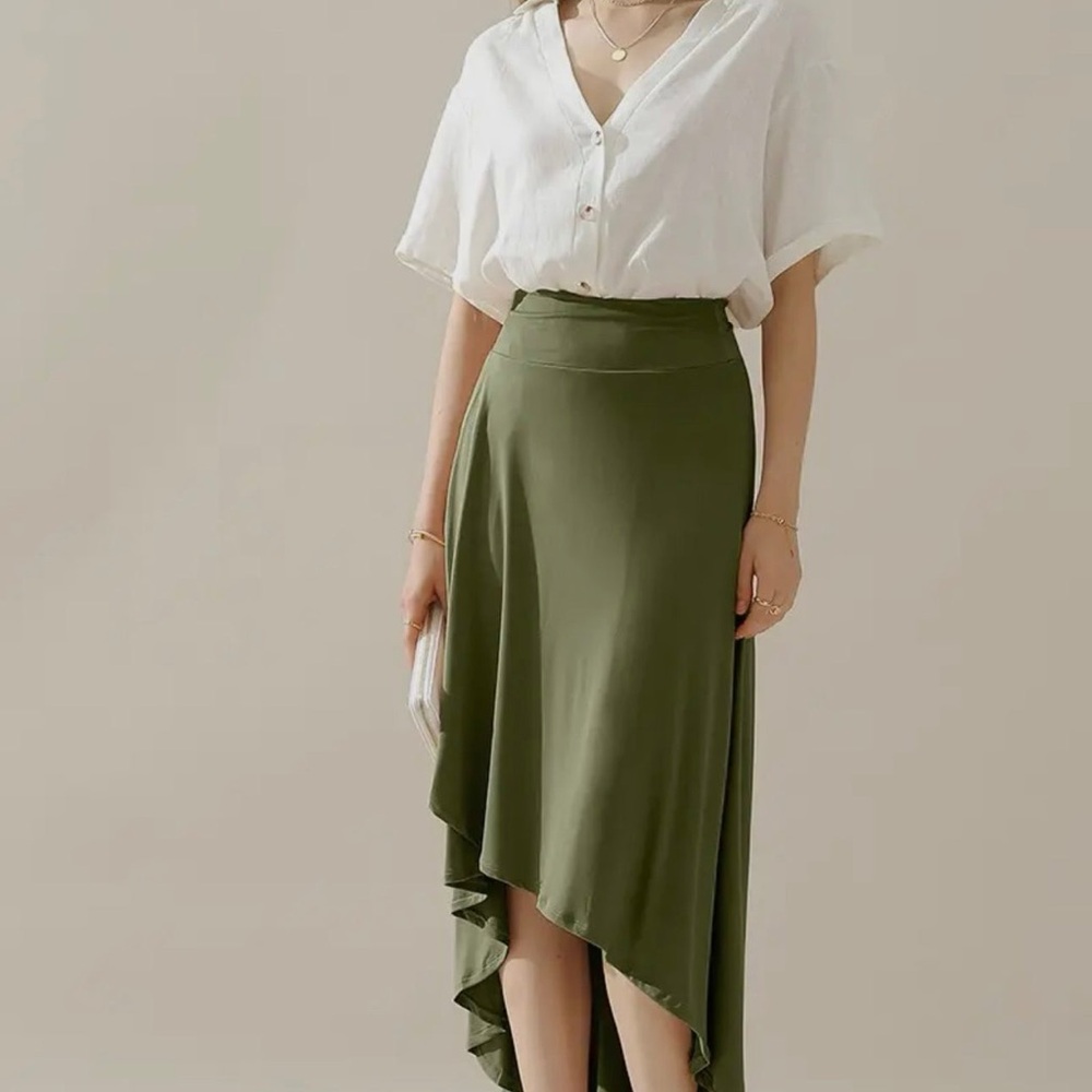 Green Hi-Low Midi Skirt